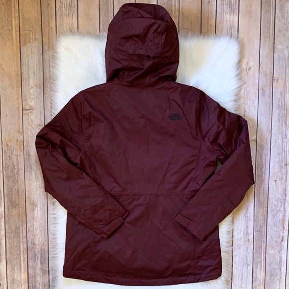 The North Face Arrowood TriClimate Hooded Jacket - Picture 6 of 8